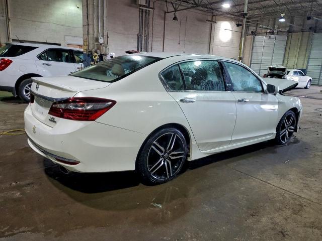 Honda Accord Touring Image 6