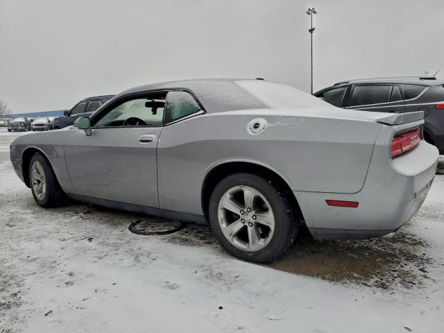 Dodge Challenger Sxt Image 11