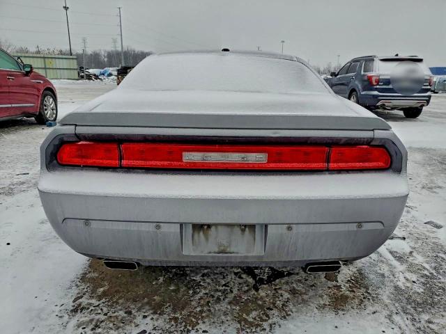 Dodge Challenger Sxt Image 3