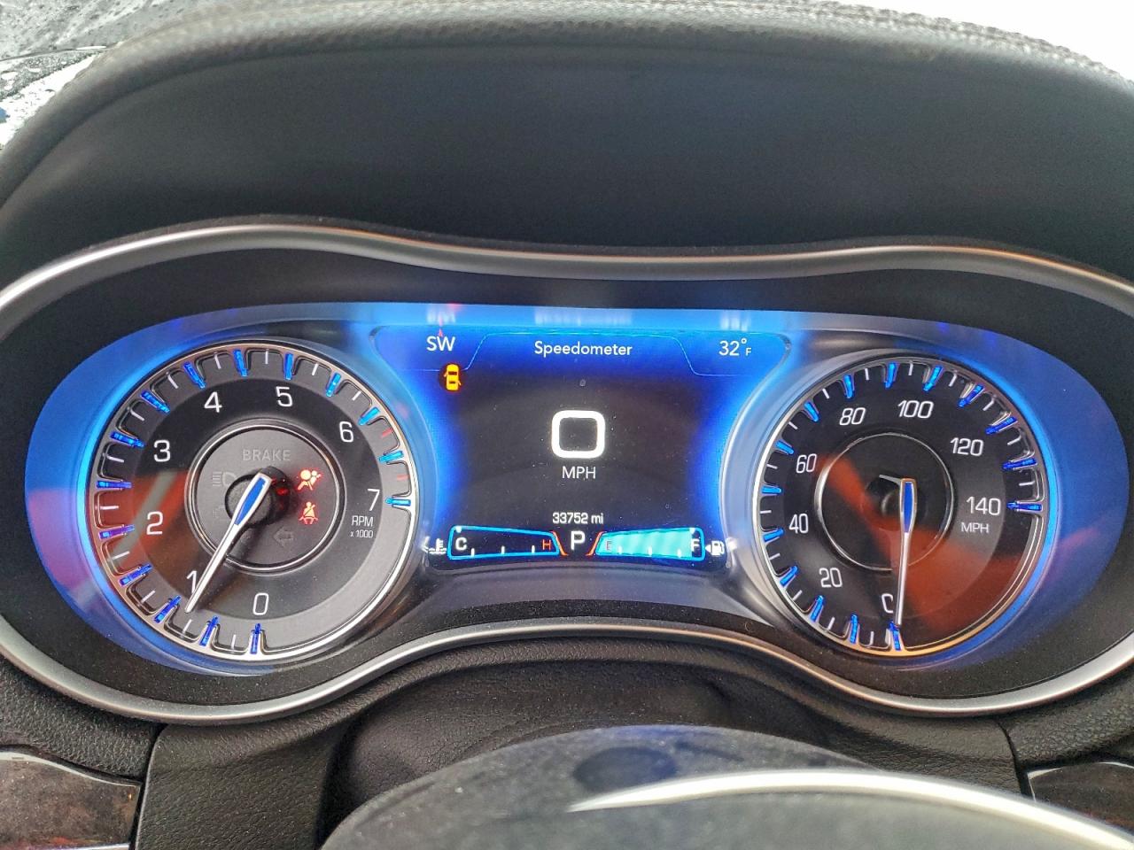 Chrysler 300 Touring L Image 13