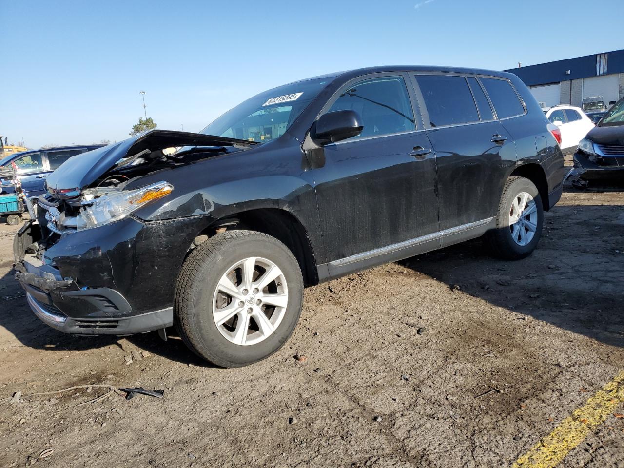 Toyota Highlander Base Image 1