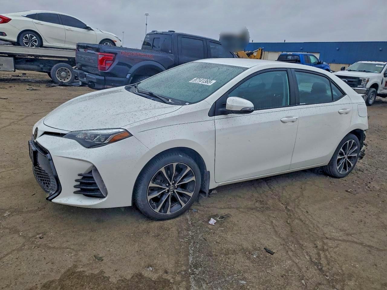 Toyota Corolla L Image 1