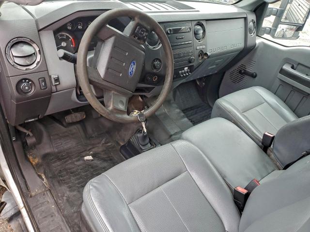 Ford F-350 Super Duty Image 5