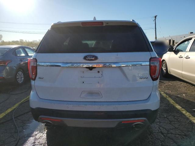 Ford Explorer Xlt Image 3