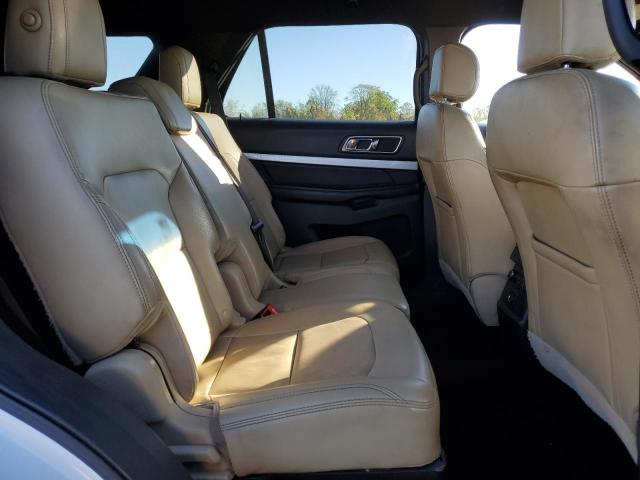 Ford Explorer Xlt Image 7