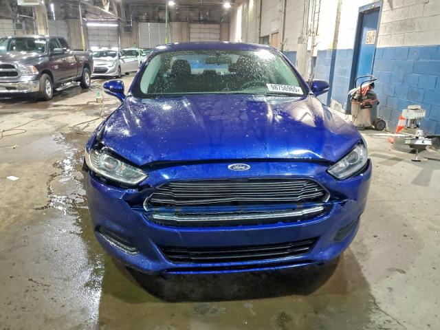 Ford Fusion Se Image 4