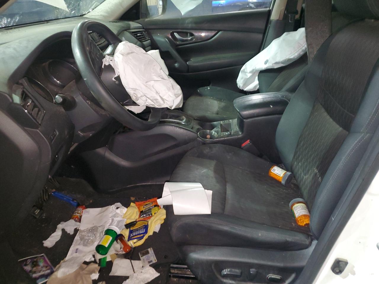 Nissan Rogue S Image 7