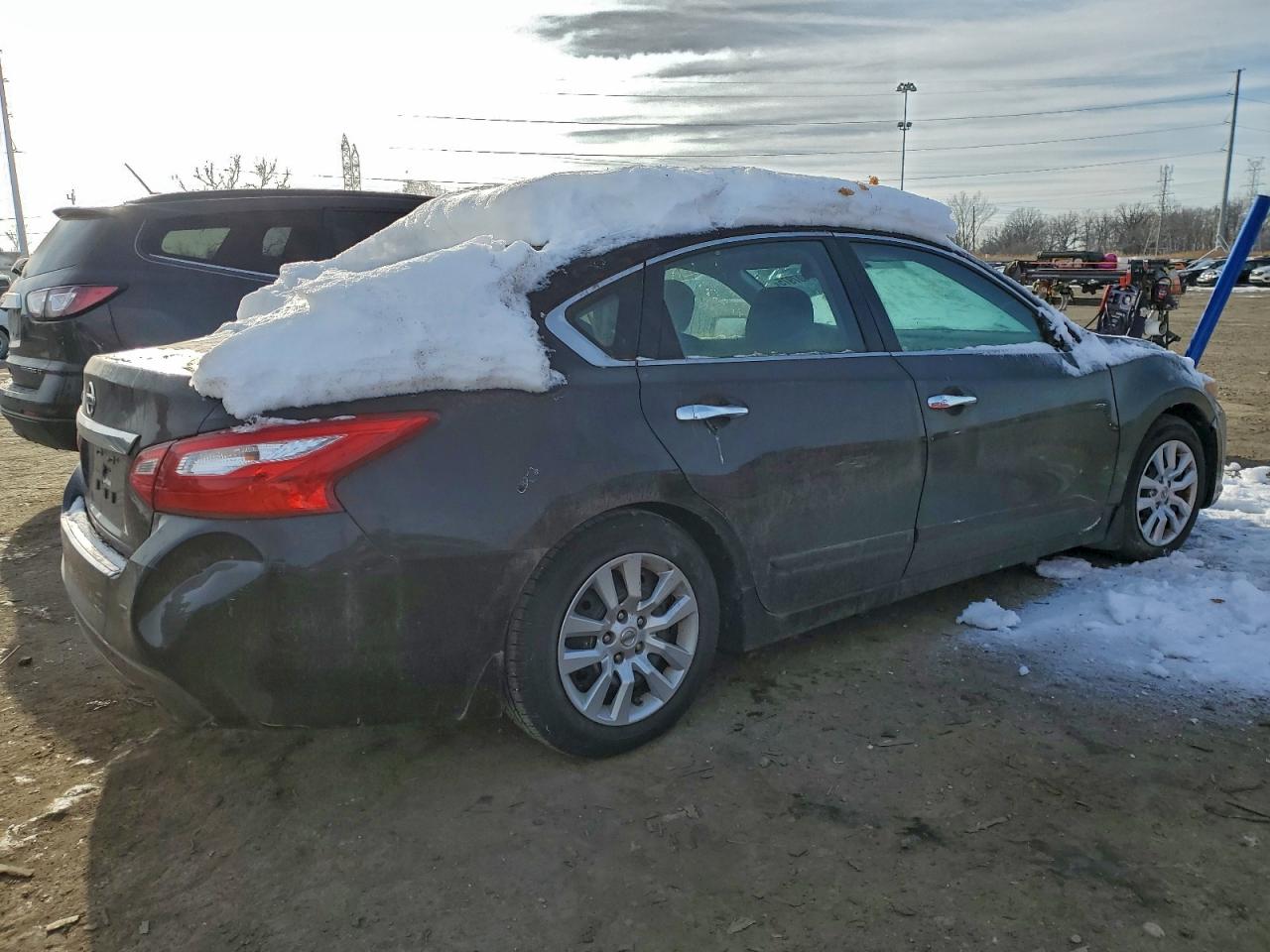 Nissan Altima 2.5 Image 11