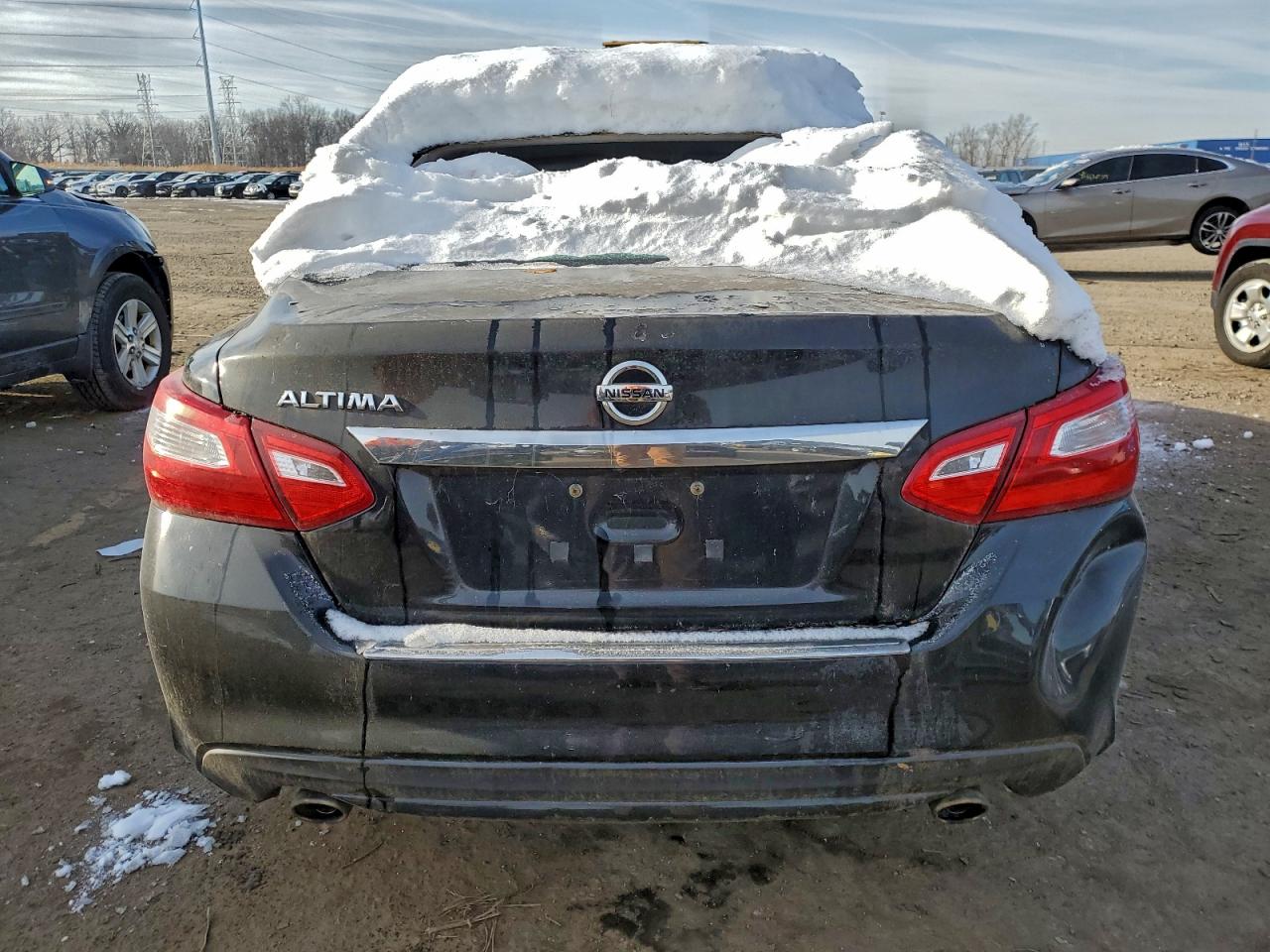 Nissan Altima 2.5 Image 8