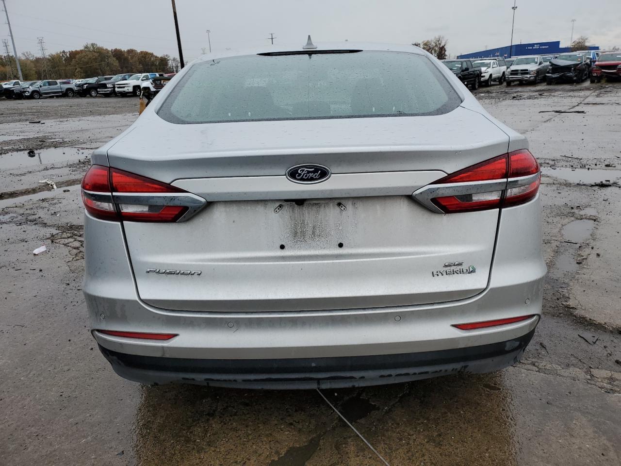 Ford Fusion Se Image 9