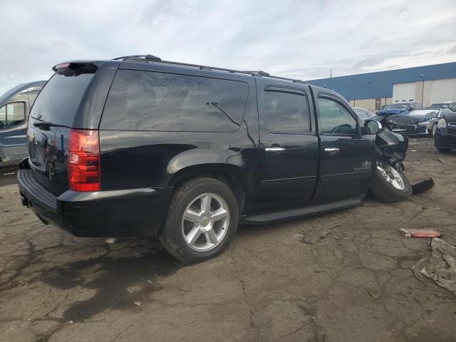 Chevrolet Suburban C1500 Ls Image 2