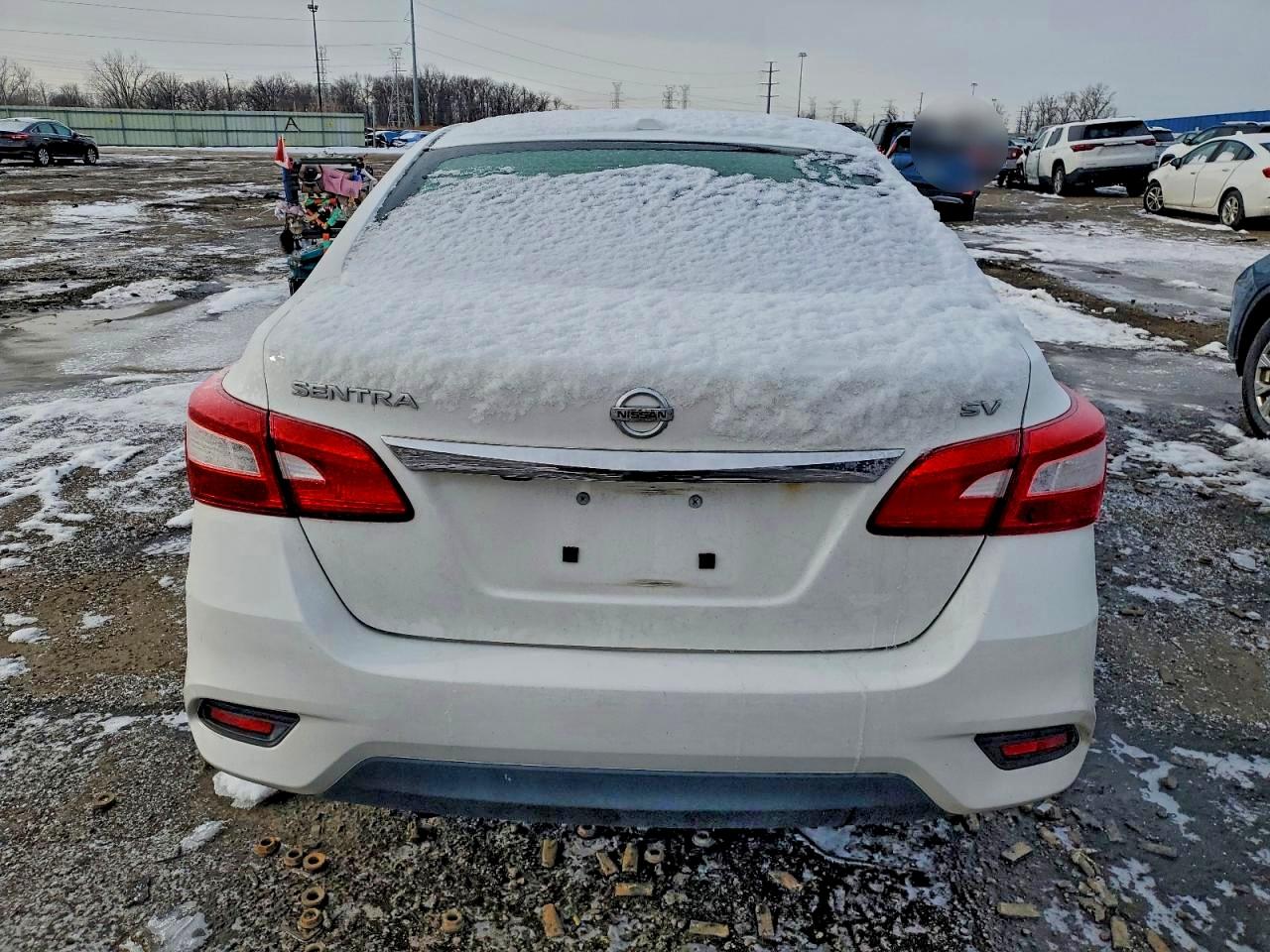 Nissan Sentra S Image 11