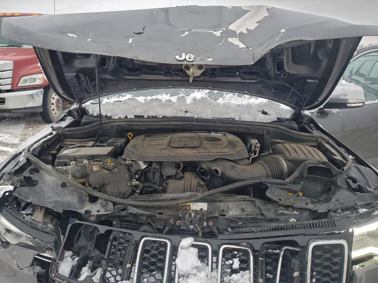 Jeep Grand Cherokee Limited Image 12