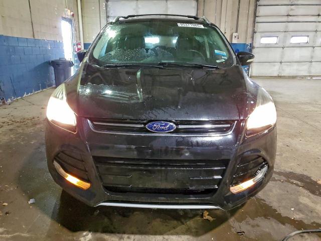 Ford Escape Titanium Image 8
