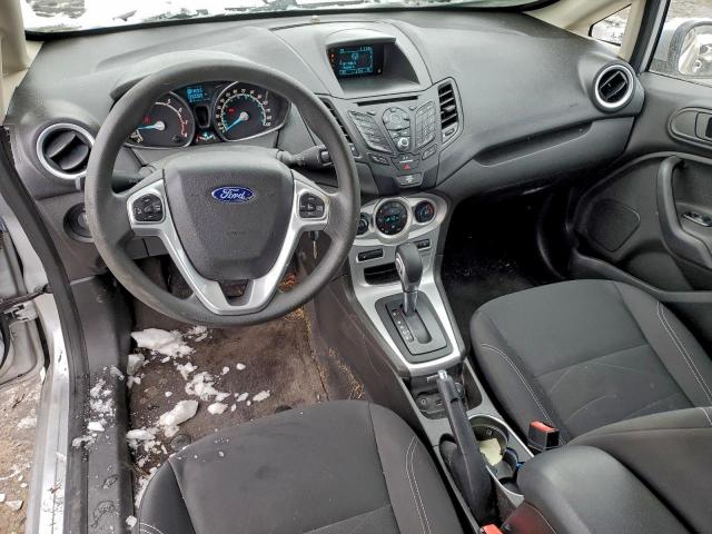Ford Fiesta Se Image 12