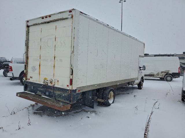 Ford E-450 E450 Super Duty Cutaway Van Image 6