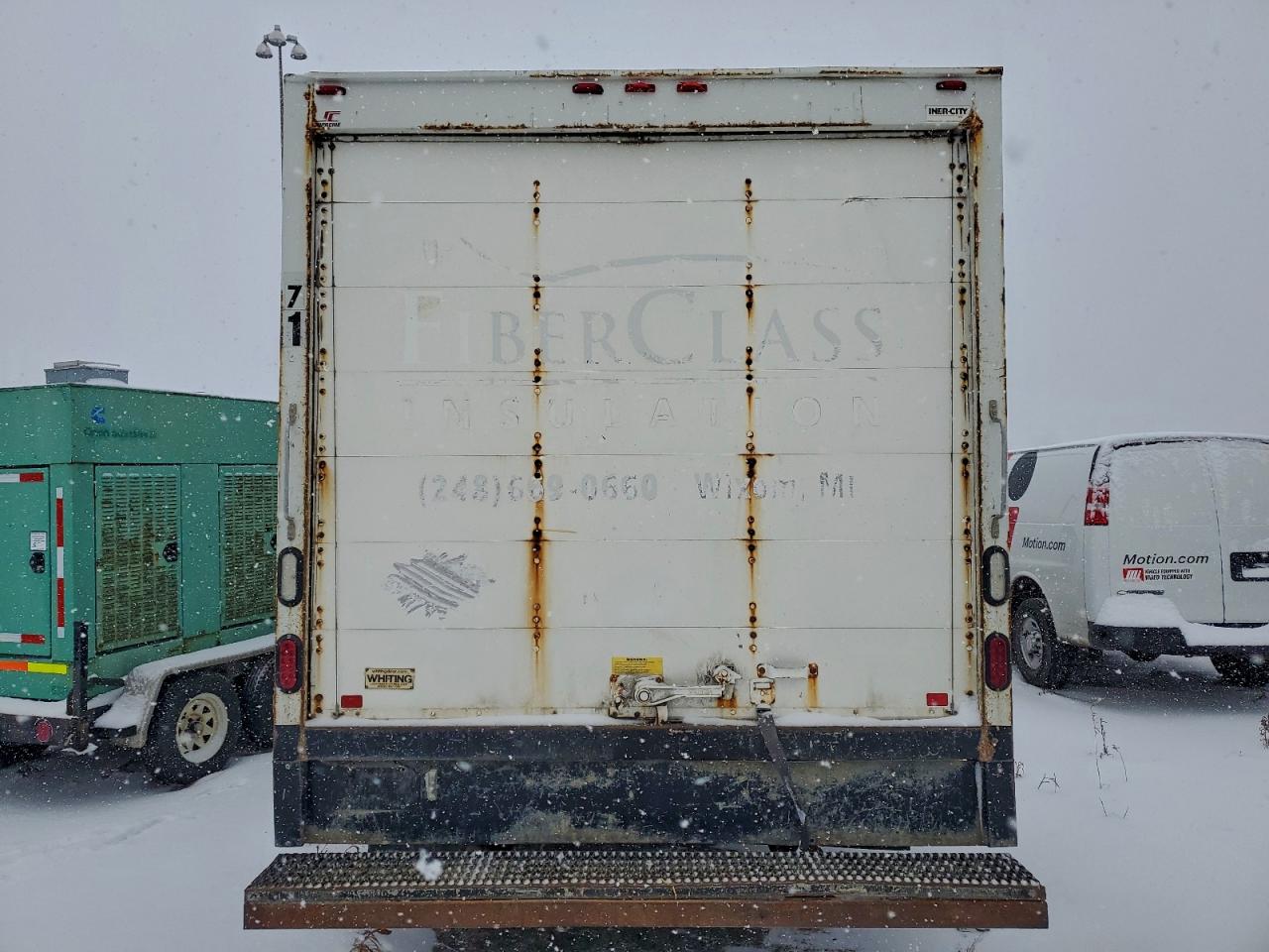 Ford E-450 E450 Super Duty Cutaway Van Image 11