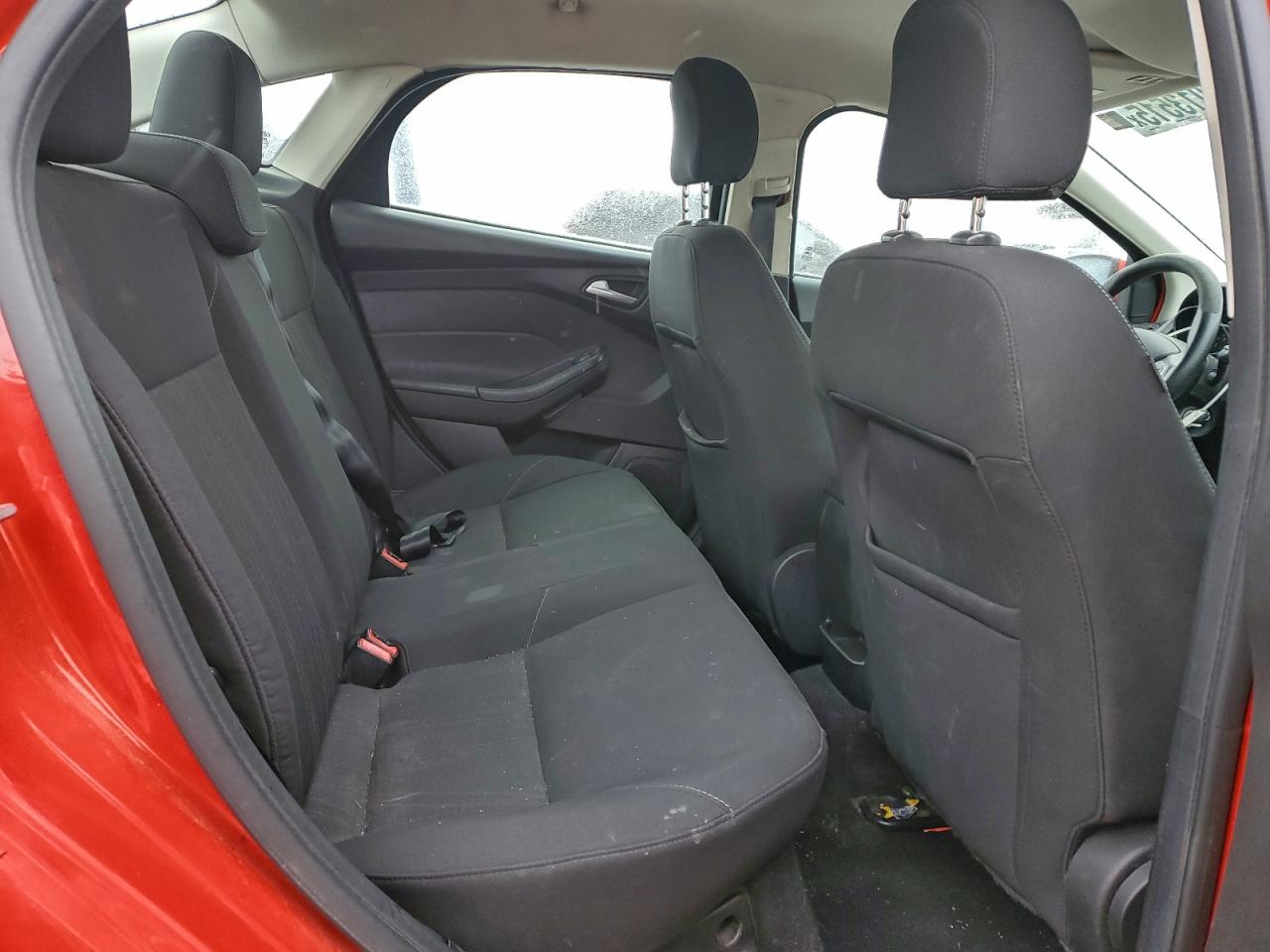 Ford Focus Se Image 11