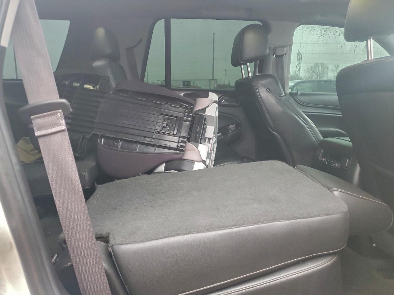 Chevrolet Tahoe K1500 Lt Image 2