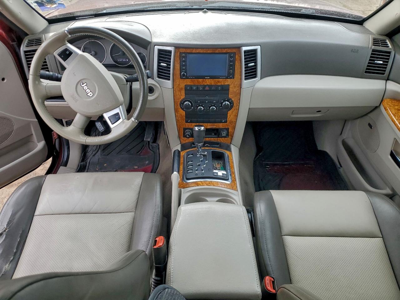 Jeep Grand Cherokee Limited Image 9