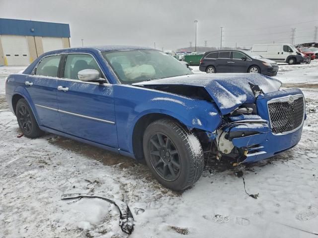 Chrysler 300 Limited Image 6