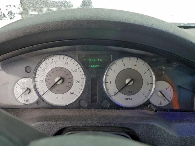 Chrysler 300 Limited Image 4