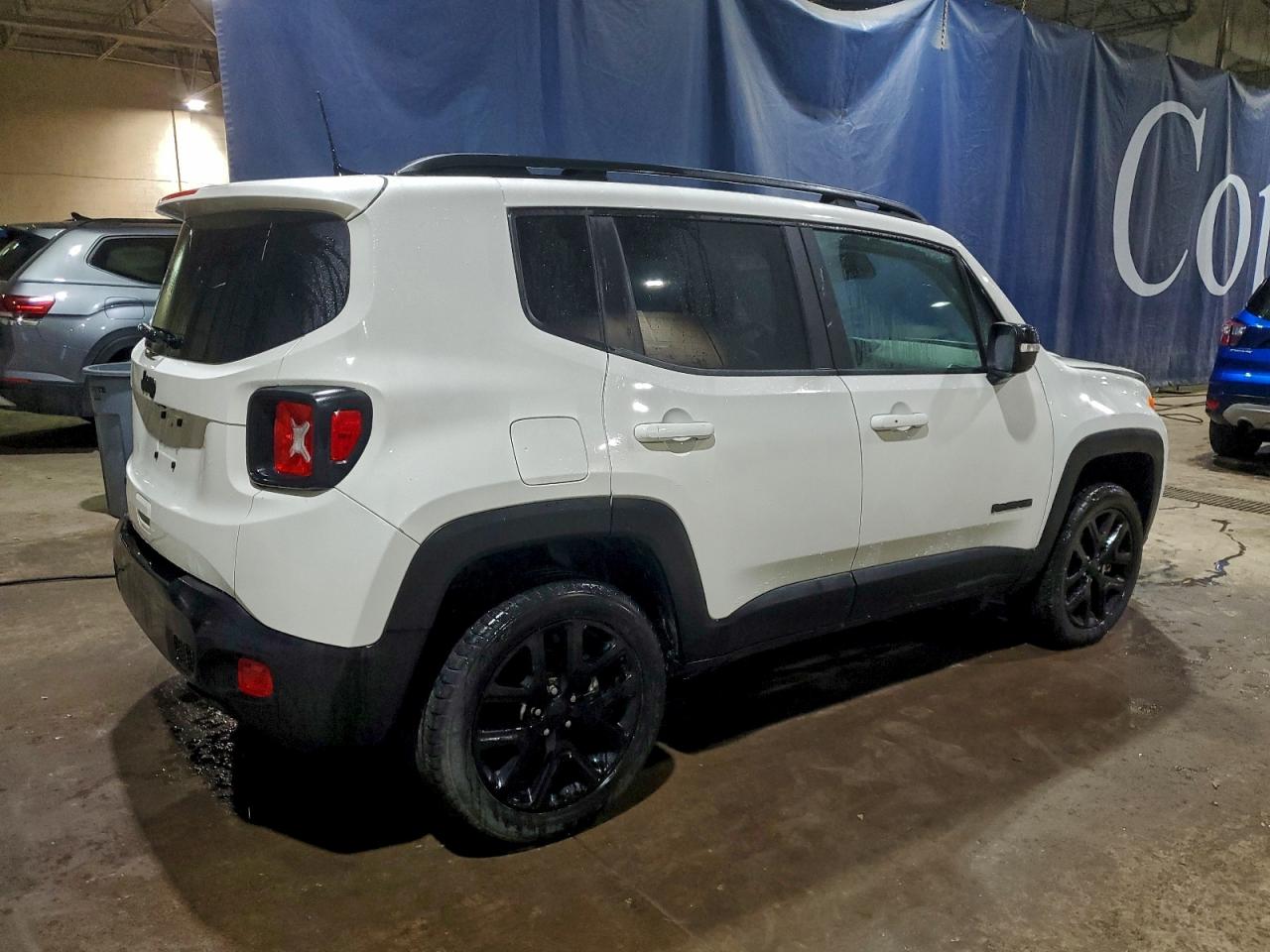 Jeep Renegade Altitude Image 12