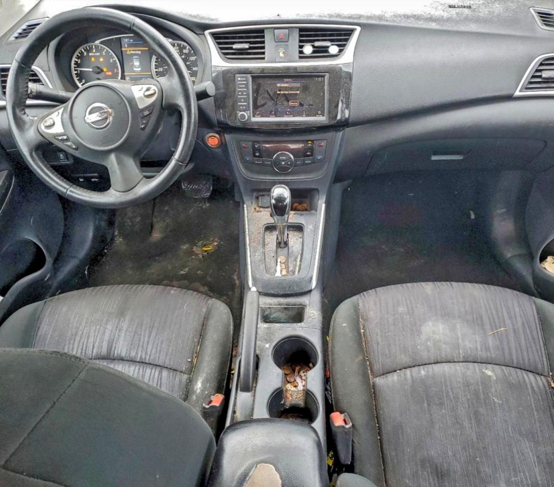 Nissan Sentra S Image 10