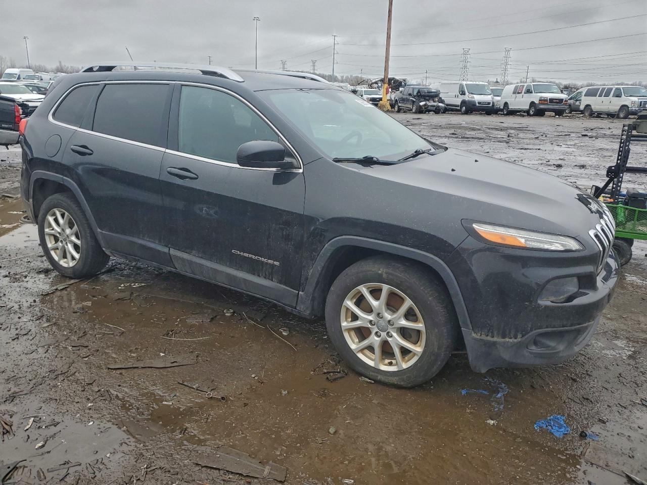 Jeep Grand Cherokee Latitude Image 4