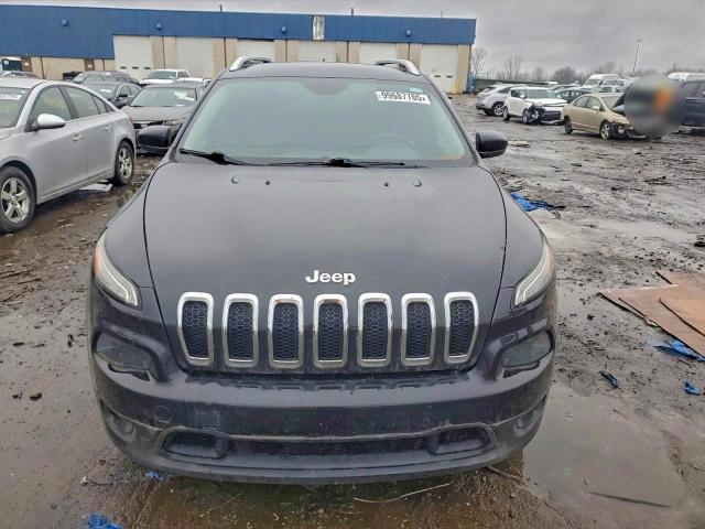 Jeep Grand Cherokee Latitude Image 12