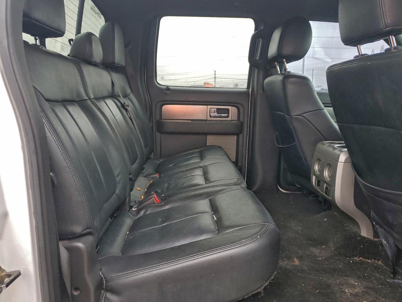 Ford F-150 Supercrew Image 10