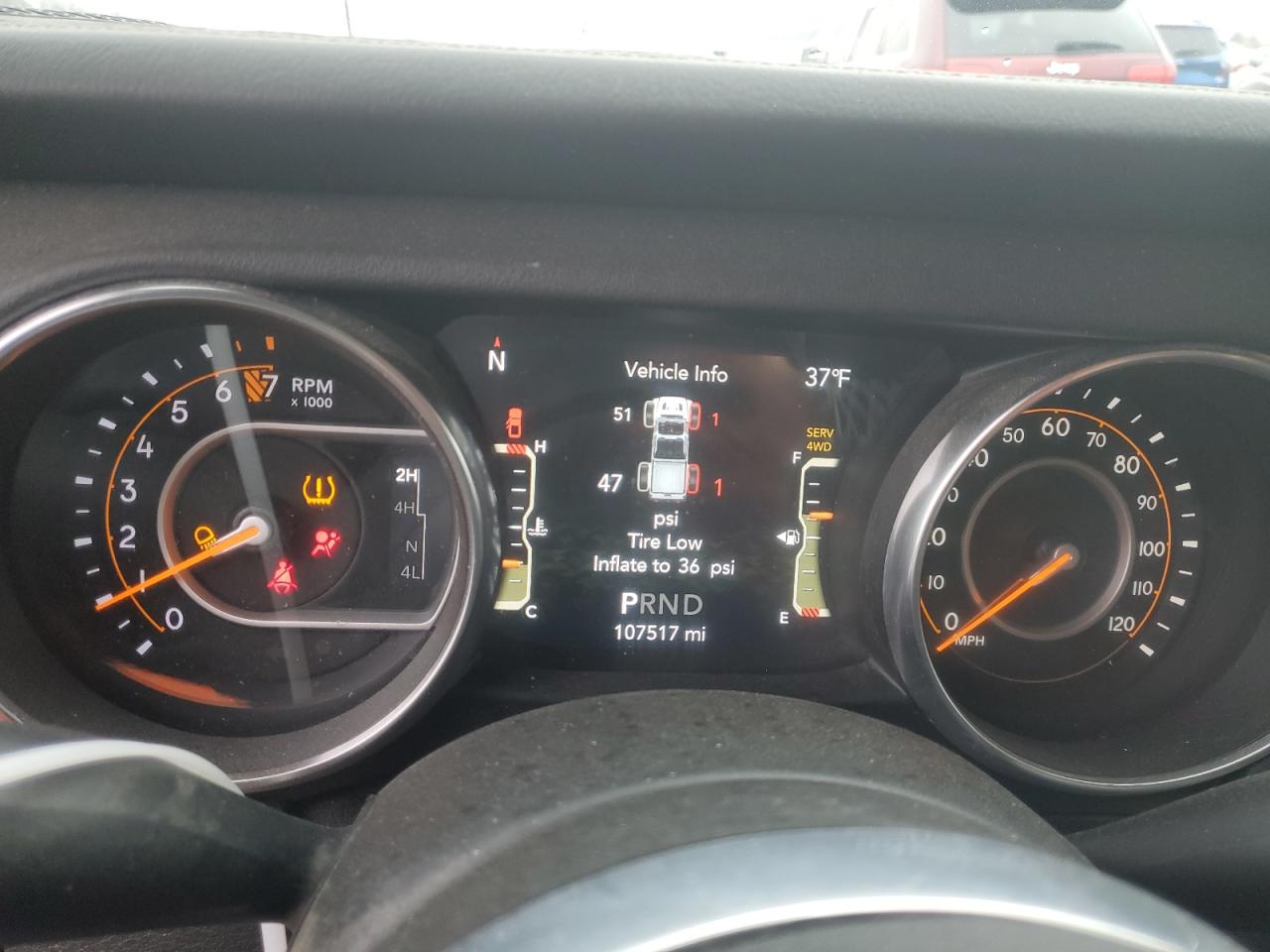 Jeep Gladiator Overland Image 11