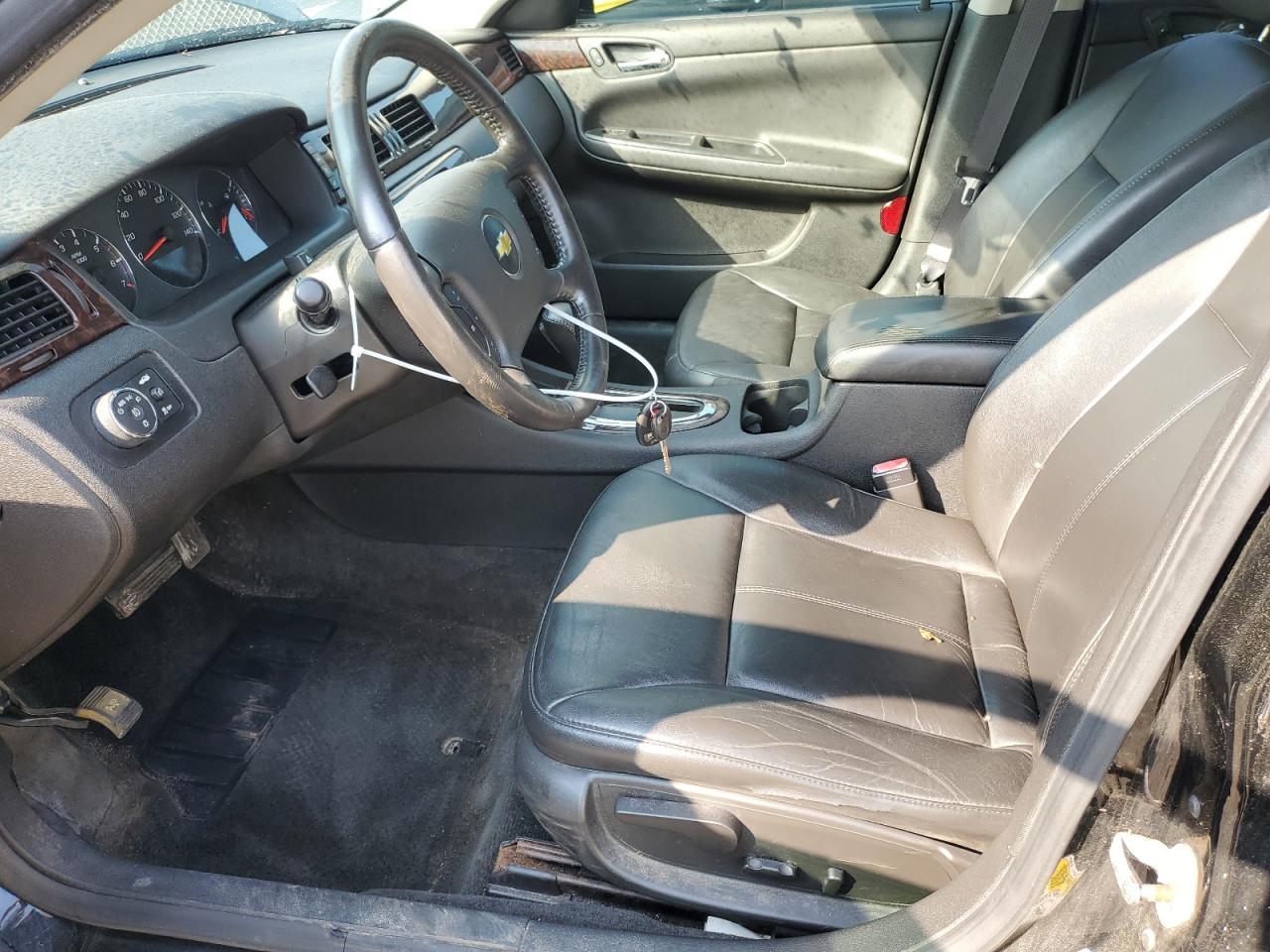 Chevrolet Impala Ltz Image 6