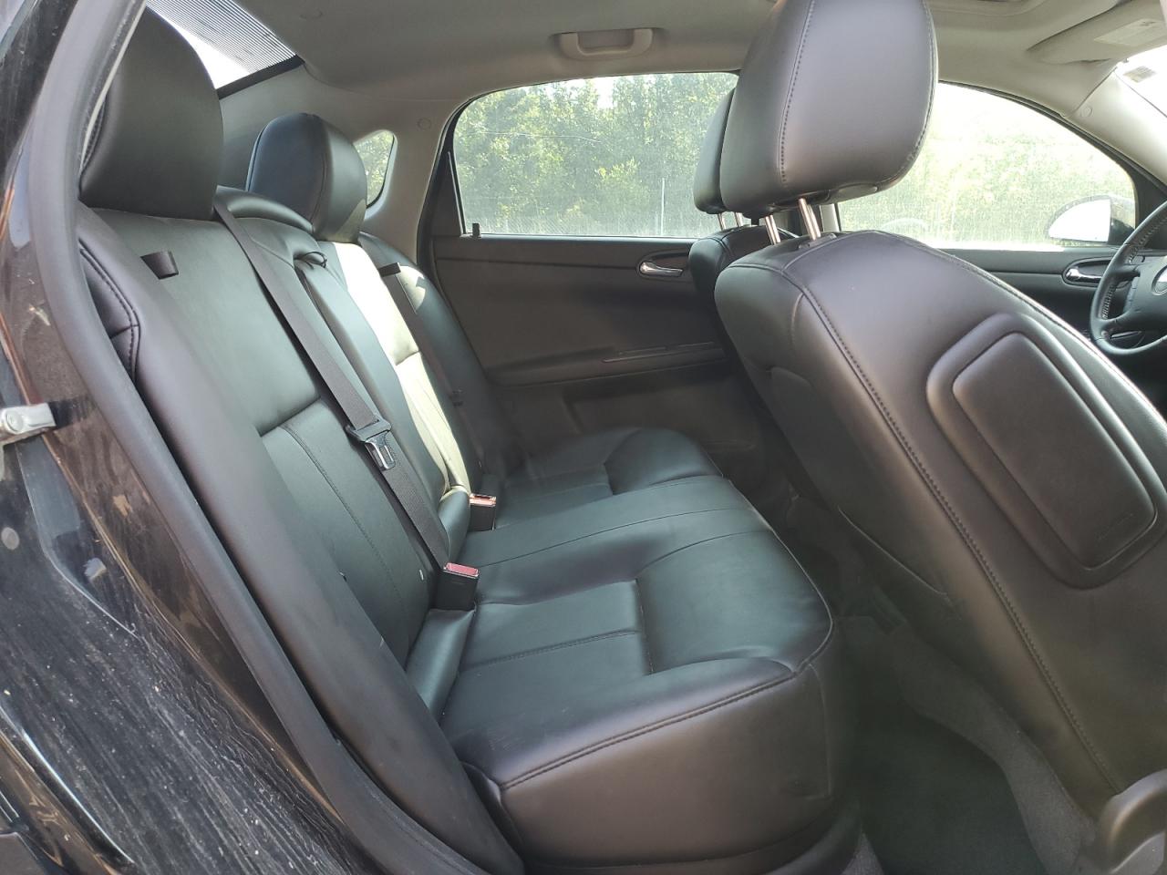 Chevrolet Impala Ltz Image 10