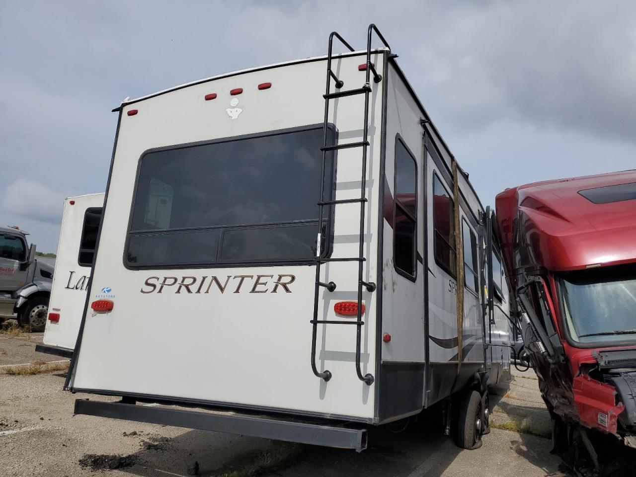 Keystone Trav Trail Image 5