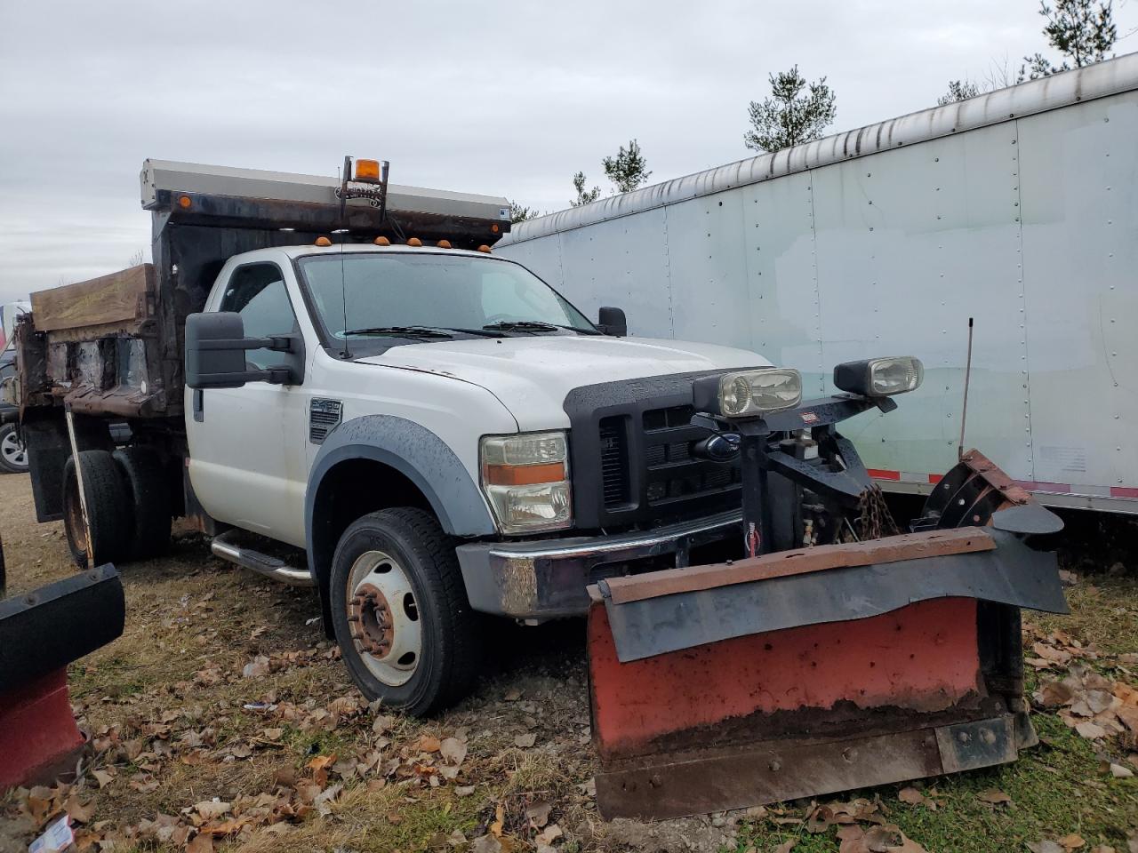 Ford F-450 Super Duty Image 4