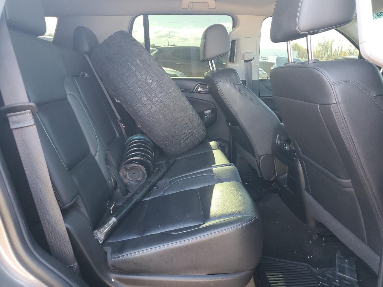 Chevrolet Tahoe K1500 Lt Image 13