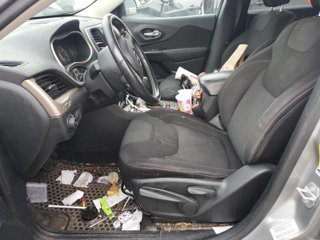 Jeep Grand Cherokee Latitude Image 4