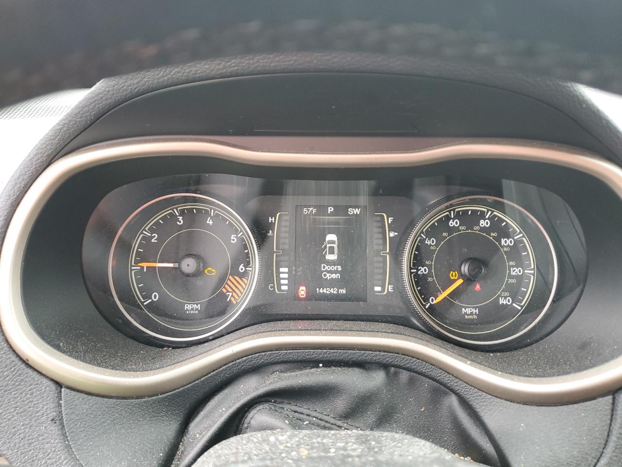 Jeep Grand Cherokee Latitude Image 8