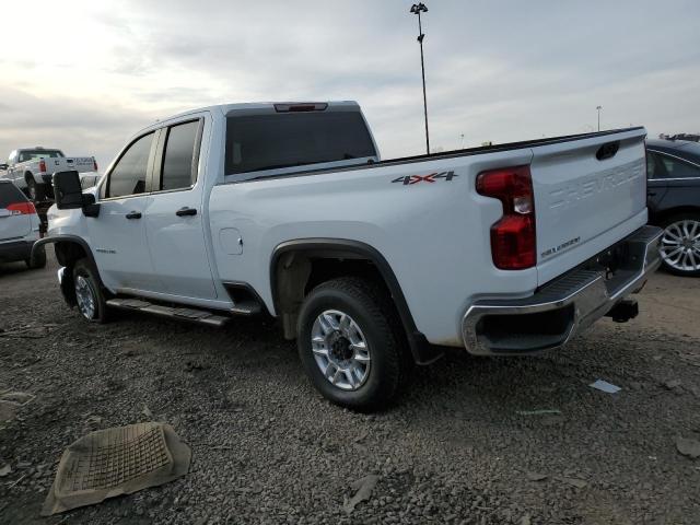 Chevrolet Silverado K2500 Heavy Duty Image 3