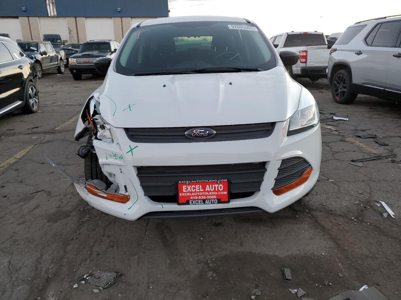 Ford Escape S Image 9