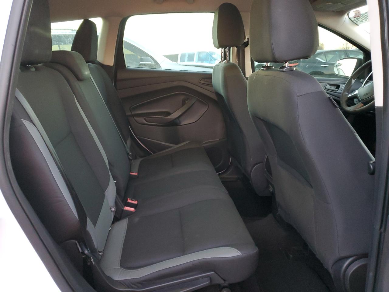 Ford Escape S Image 7