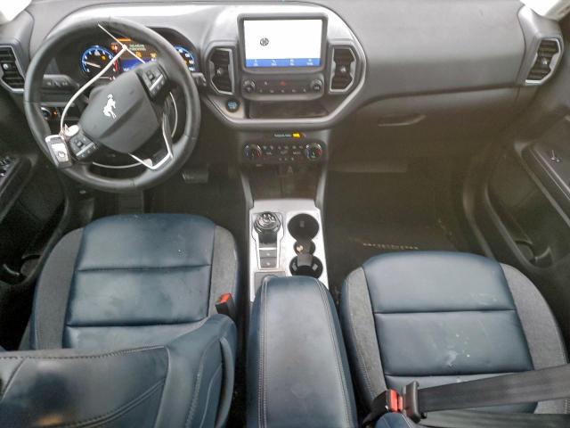 Ford Bronco Outer Banks Image 9