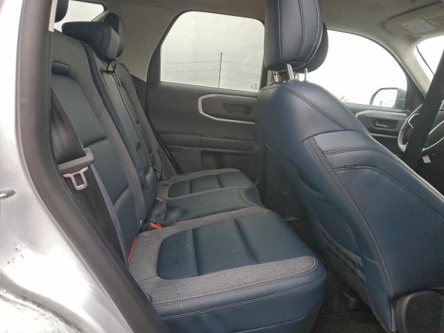 Ford Bronco Outer Banks Image 8