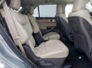 Ford Explorer Platinum Image 11