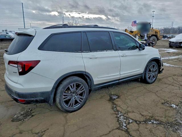 Honda Pilot Sport Image 4