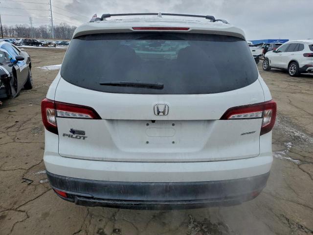 Honda Pilot Sport Image 12