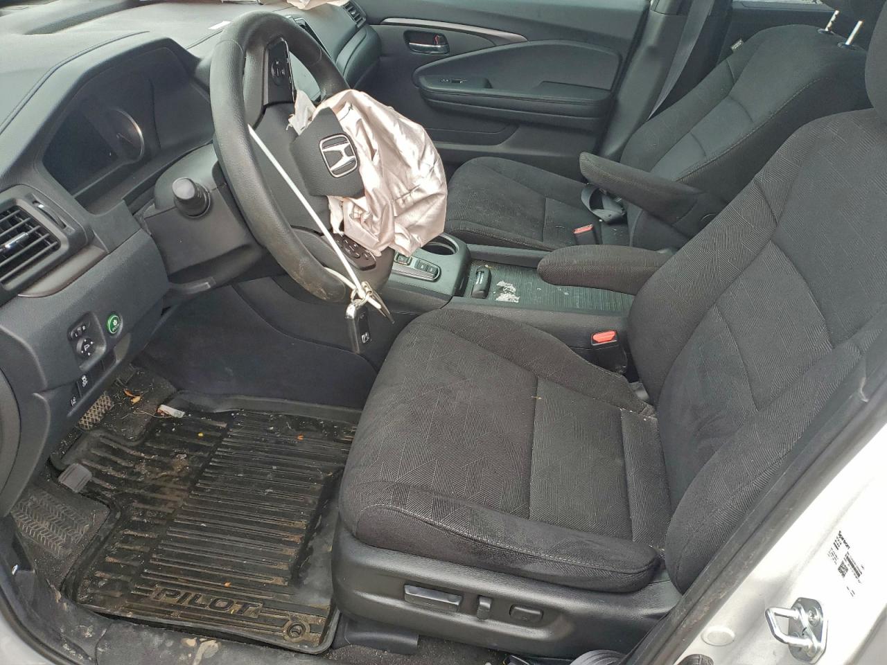 Honda Pilot Sport Image 8