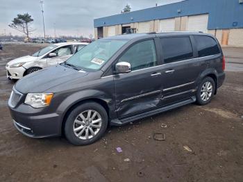  Salvage Chrysler Minivan