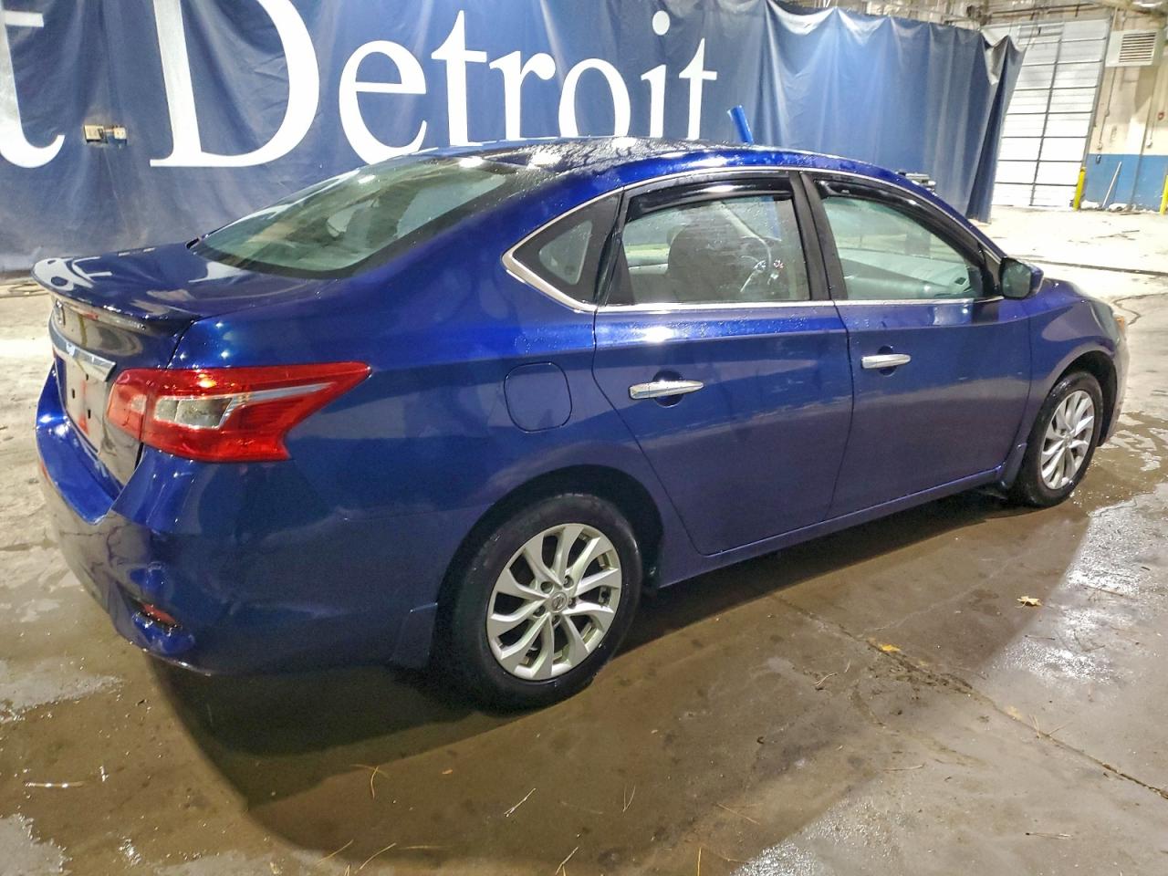 Nissan Sentra S Image 8